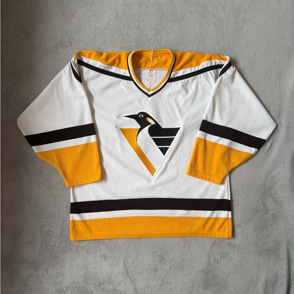 Pittsburgh Penguins 90s Robo Pen CCM Hockey Jersey
